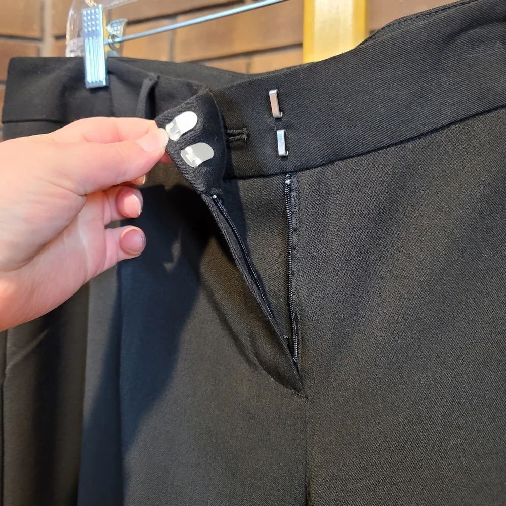 BCBGMAXAZRIA black cropped trousers dress pants zip close NWT 14
